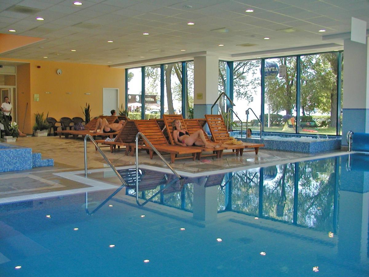 Hotel Magistern Konferencia Es Wellnesshotel 시오포크 외부 사진
